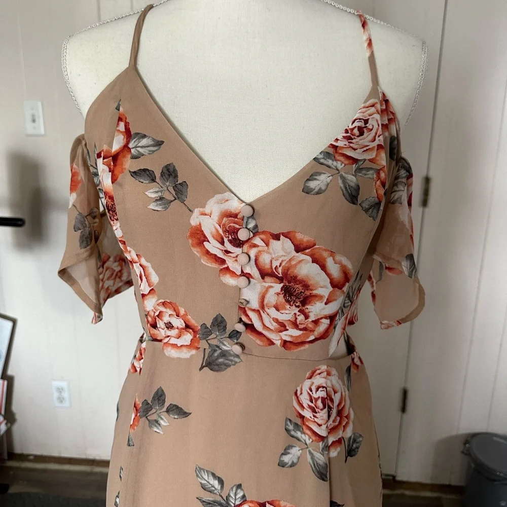 Forever 21 Floral Nude Maxi Neutral Slit Dress Long Cut Out Ruffle Off Shoulder - Picture 4 of 9